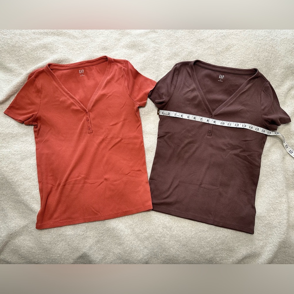 LOT OF 2 - GAP Ribbed Knit Henleys - Size Medium